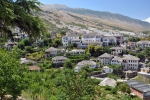 Gjirokastěr - Pohled na město