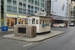 2709_20_Berlin_Checkpoint-Charlie