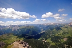 Sas de Pordoi - pohled na Val di Fassa