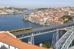 Pohled na Porto z vyhlídky Miradouro Da Serra Do Pilar