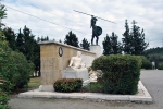 Thermopyly - Leonidův monument
